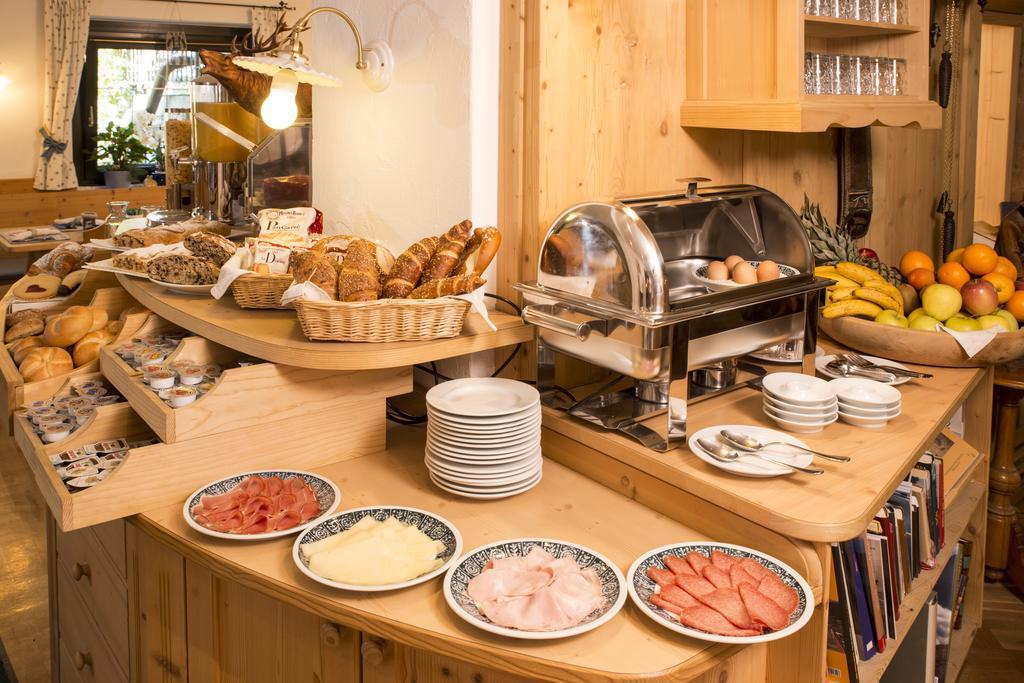 Hotel Garni Snaltnerhof Ortisei Eksteriør billede