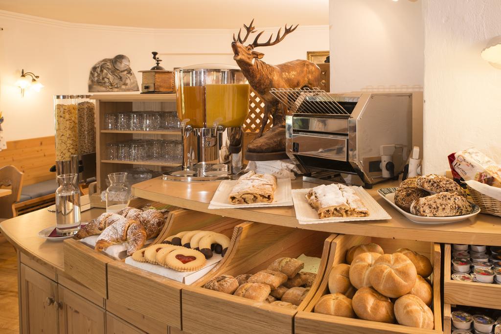 Hotel Garni Snaltnerhof Ortisei Eksteriør billede