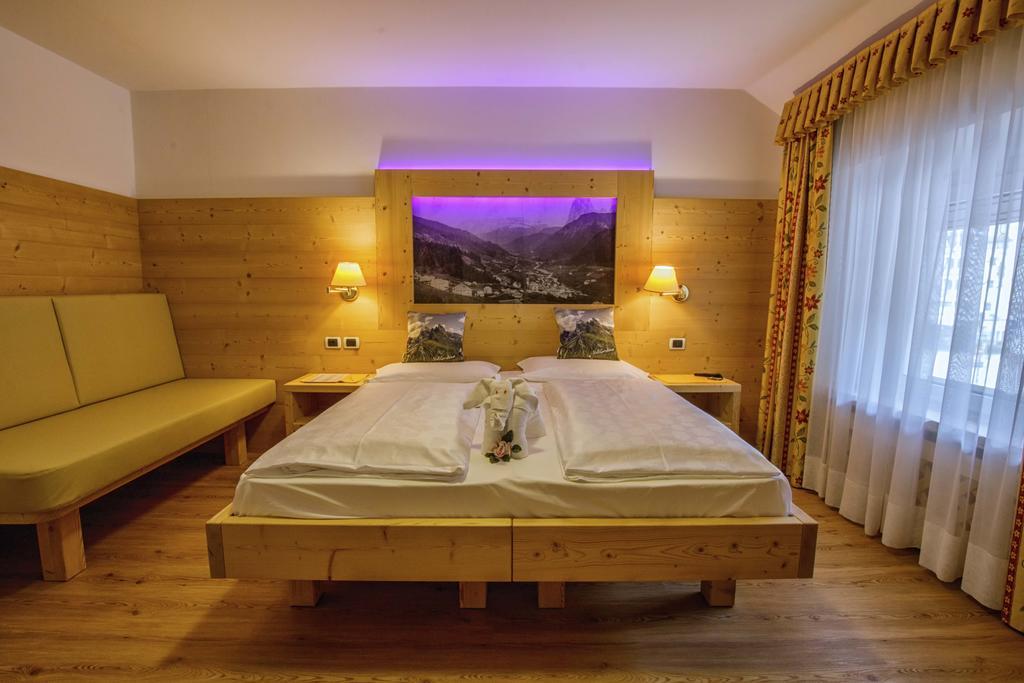 Hotel Garni Snaltnerhof Ortisei Eksteriør billede