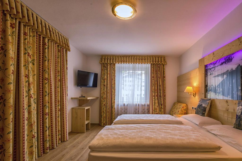 Hotel Garni Snaltnerhof Ortisei Eksteriør billede