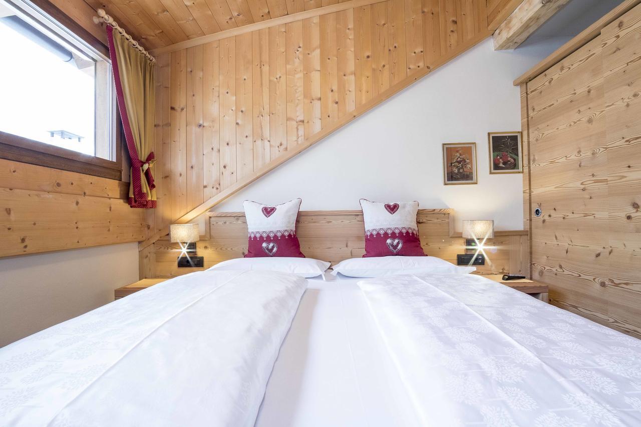 Hotel Garni Snaltnerhof Ortisei Eksteriør billede