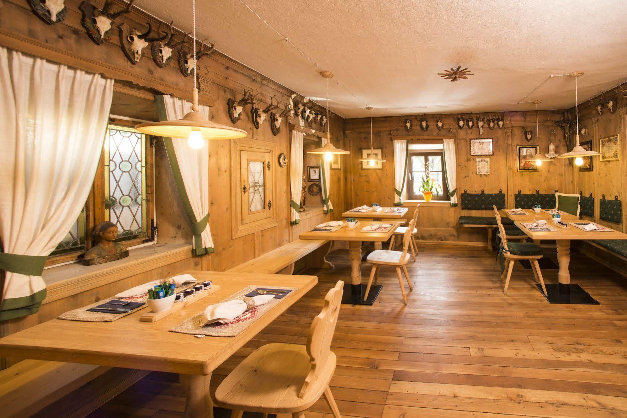 Hotel Garni Snaltnerhof Ortisei Eksteriør billede