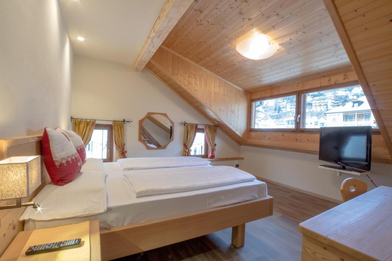 Hotel Garni Snaltnerhof Ortisei Eksteriør billede